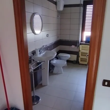 Piccolo Ma Funzionale Apartment